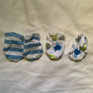 Baby boy newborn mittens